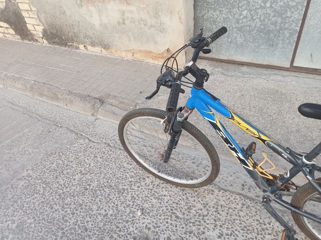 Bicicleta montaña BH juvenil