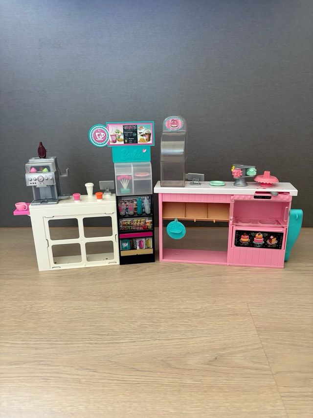 BARBIE Cafeteria, Pasteleria, Horno...