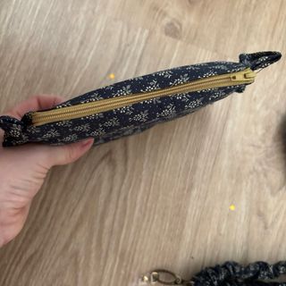 Bolso y Scrunchie Nanai - Azul y Blanco