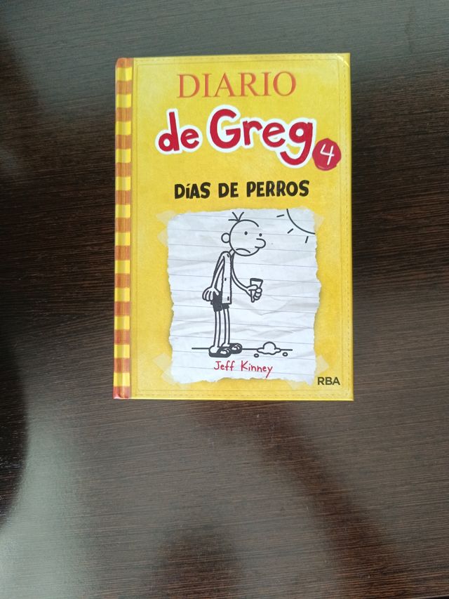 DIARIO DE GREG 4: DIAS DE PERROS