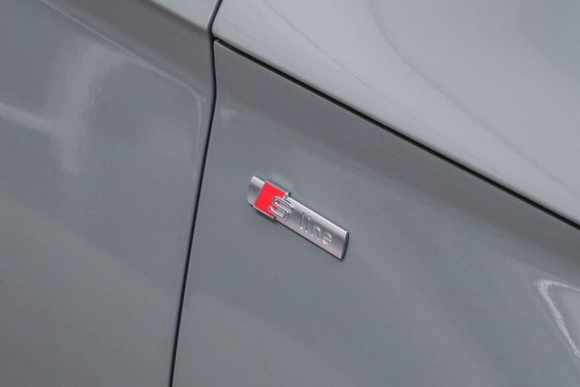 Audi Q5 BLACK LINE QUATTROULTRA S TRONIC 50TFSIE