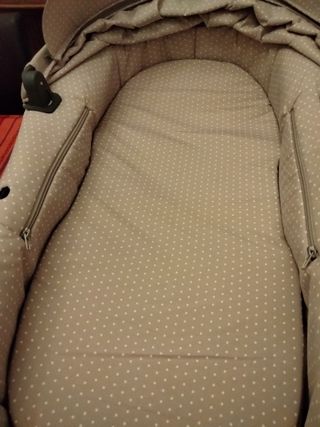 Capazo Stokke impecable