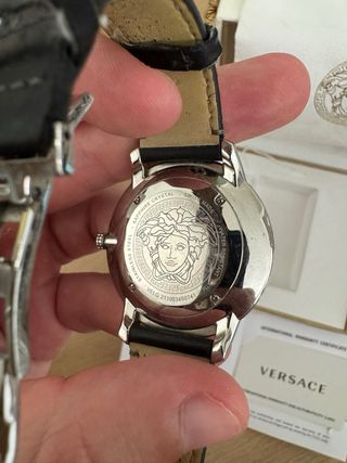 Reloj Versace VELQ00119 negro Original Garantia