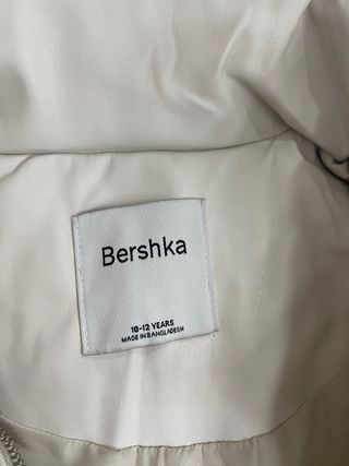 Abrigo Bershka niña 10-12 años