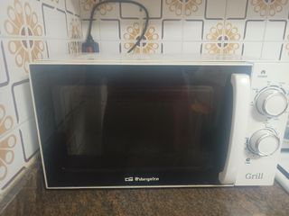 Microondas Orbegozo Grill