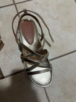 Sandalias plataforma doradas