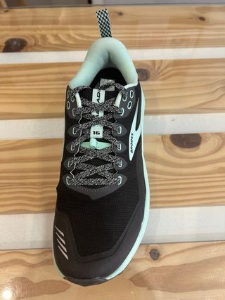 Brooks Cascadia 16 Trail - Mujer