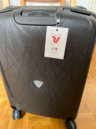 Maleta Roncato Light negra - Cabina