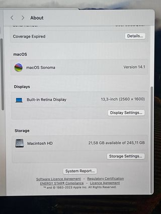 MacBook Air 13" M1, 8GB, 256GB - Ruso