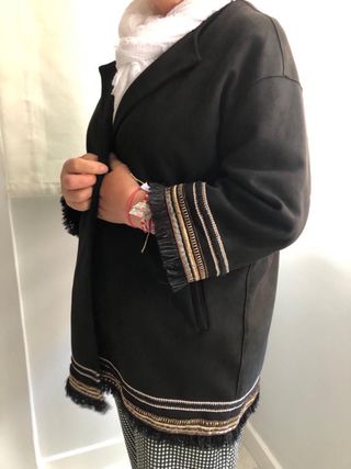 Chaqueta ante negra ZARA