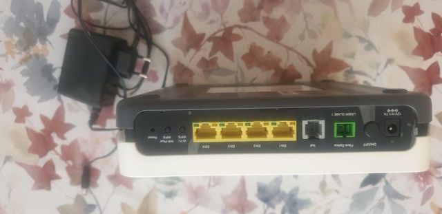 Router Movistar Fibra Óptica