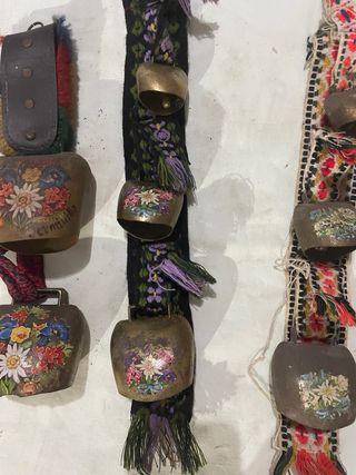 Campane alpine dipinte a mano (3)