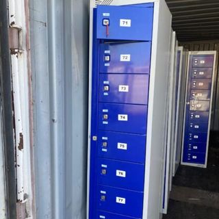 Taquillas metálicas 10 puertas