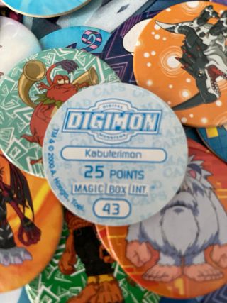 85 Tazos Digimon Magic Box