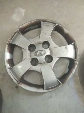 Tapacubos Hyundai accent 13