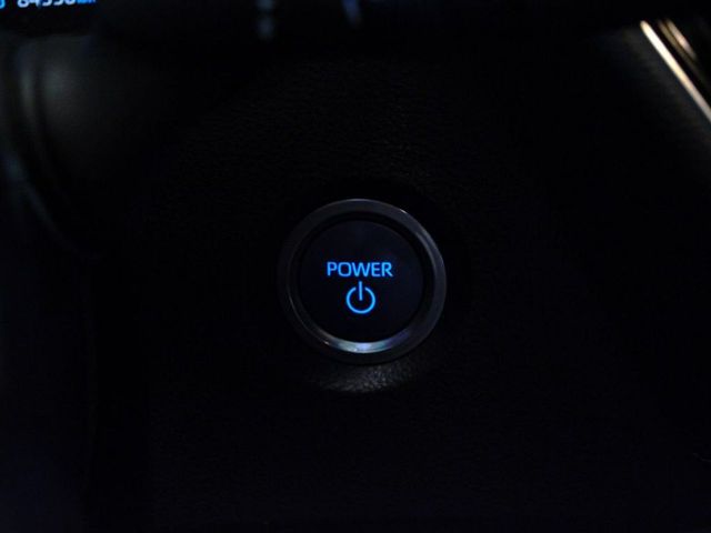 Toyota Corolla 1.8 125H ACTIVE TECH E-CVT