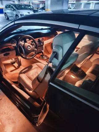BMW 335i cabrio automático