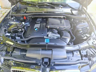 BMW 335i cabrio automático