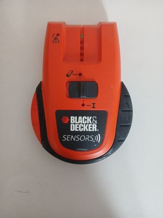 Detector de tuberías Black&Decker BDS300