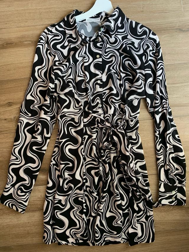 Vestido Lefties estampado blanco-negro