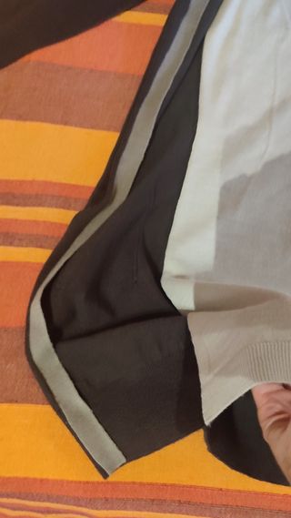 Vestito corto maglione 
+ Cardigan