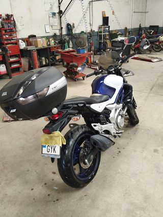 Suzuki gladius 650