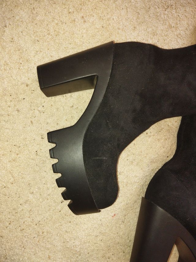 Botas altas negras tacón grueso