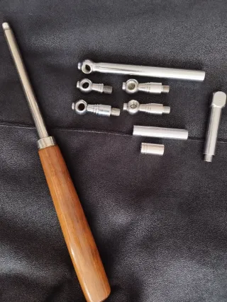 Herramientas piano. Llave afinar