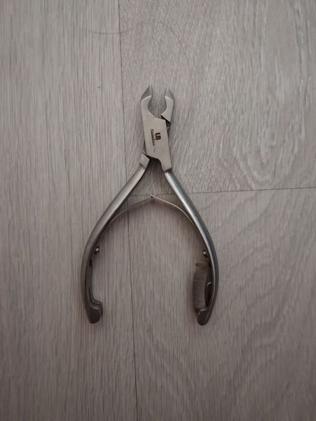 Cortaúñas acero inoxidable