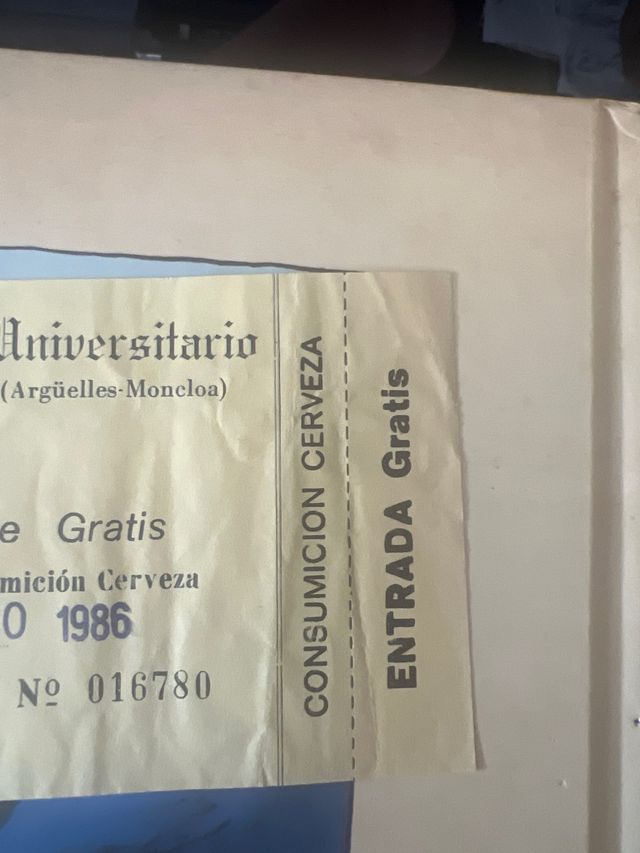 Entrada Paraninfo Universitario