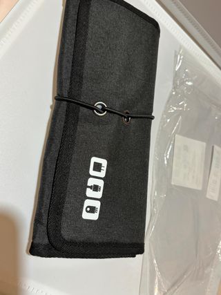 Custodia portaoggetti viaggio - nera
