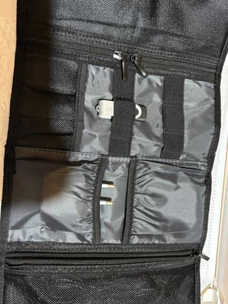 Custodia portaoggetti viaggio - nera
