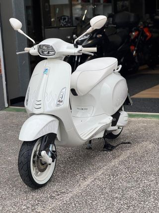 VESPA SPRINT 125 SPECIAL EDITION JUSTIN BIEBER