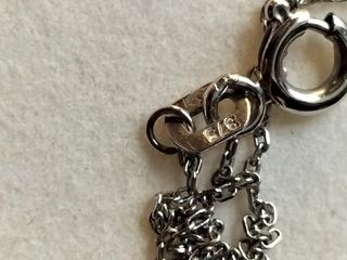 Collar oro corazón.