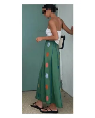 Falda bordados Zara talla M
