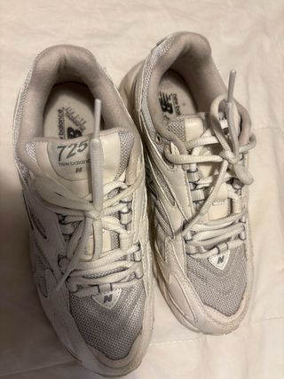 New Balance 725 - Tenis blancos
