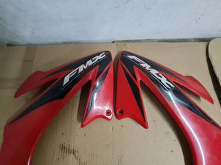 Carenado lateral FMX 650 rojo