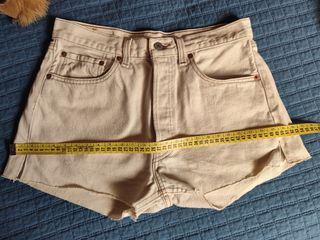Pantalón vaquero corto Levis (31)