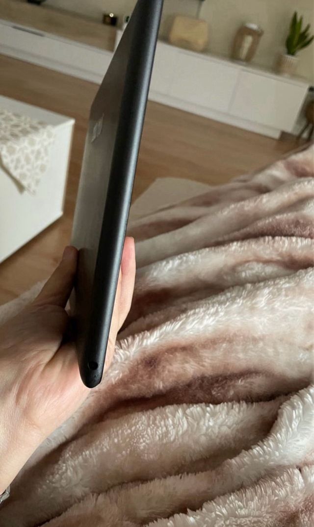 Tablet Lenovo TBX104F