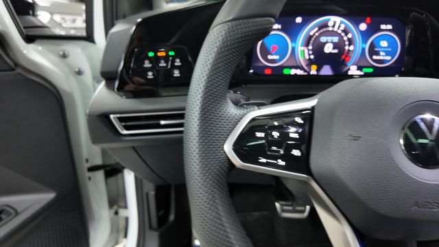 Volkswagen Golf VIII 1.4 GTE 245CV 2020