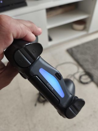 PS4 (PlayStation 4) negra