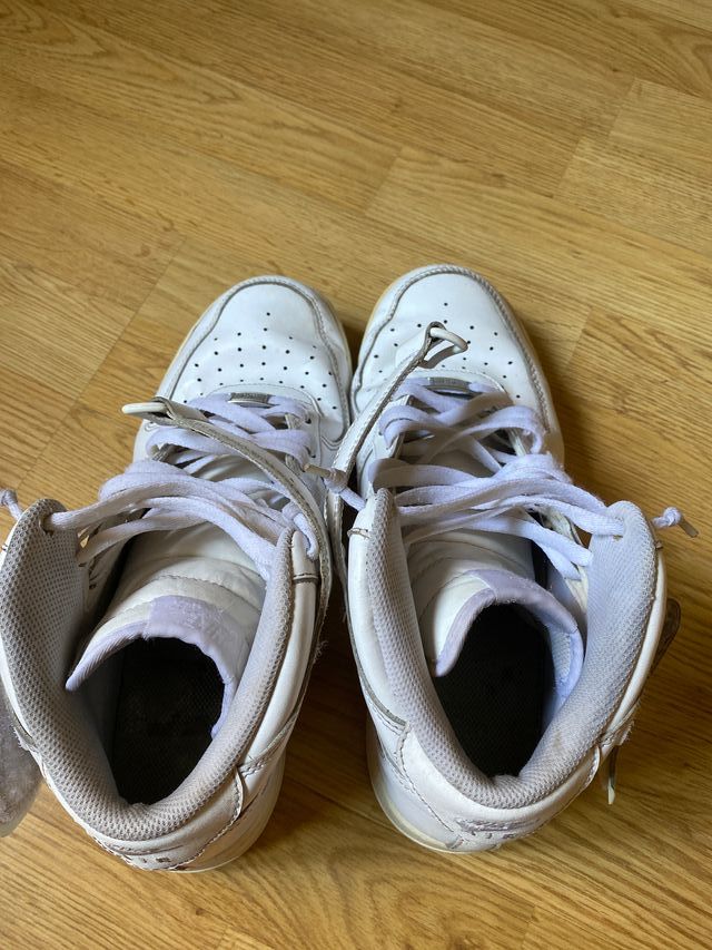 Nike Air Force 1 Mid Blancas - Casi Nuevas