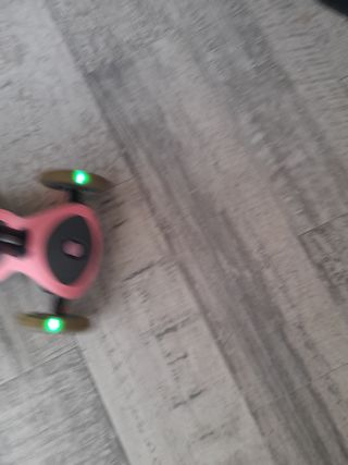 Patinete infantil Globber, rosa, plegable,cn luces