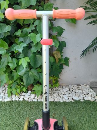 Patinete infantil Globber, rosa, plegable,cn luces