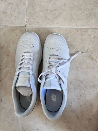 Zapatillas New Balance 43 Blancas - NUEVAS