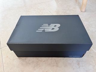 Zapatillas New Balance 43 Blancas - NUEVAS