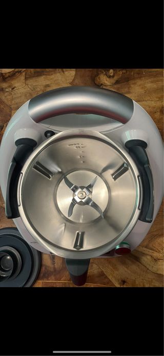 Bimby TM6 bianco: ottimo stato + accessori