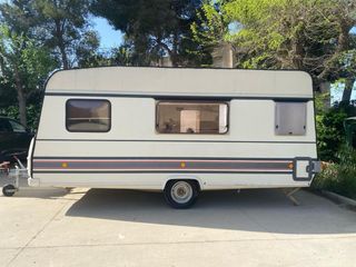 Caravana Burstner City 750kg