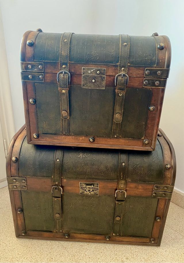 Baúles madera-cuero decorativos