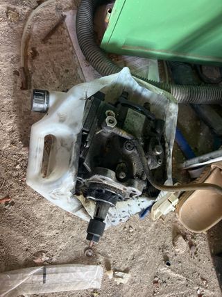 Bomba de gasoil bmw320d